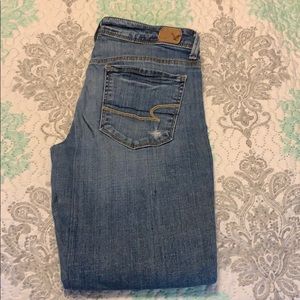 American Eagle size 6 regular straight leg
